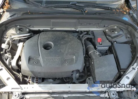 2018 Volvo Xc60 T5 Inscription из США, поврежденный, VIN YV4102RL8J1006277